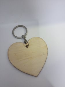 מחזיק מפתחות לב