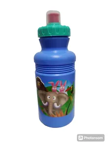 בקבוק פלסטיק לילדים
