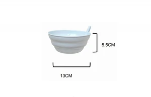 קערה פלסטיק לבנה