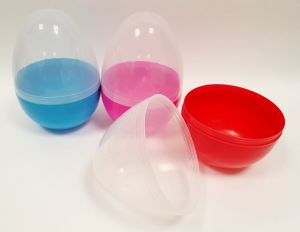 ביצה ענקית נפתחת למארזים