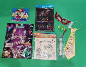 קיט פורים! מה כולל בשקית ההפתעות יצירת מובייל יצירת מניפה דף הקסם עניבה רעשן מסיכה ומגילת אסתר מגיע ארוז אחד ואישי לכל ילד